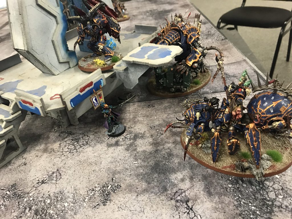 Archon Wings is Cornered