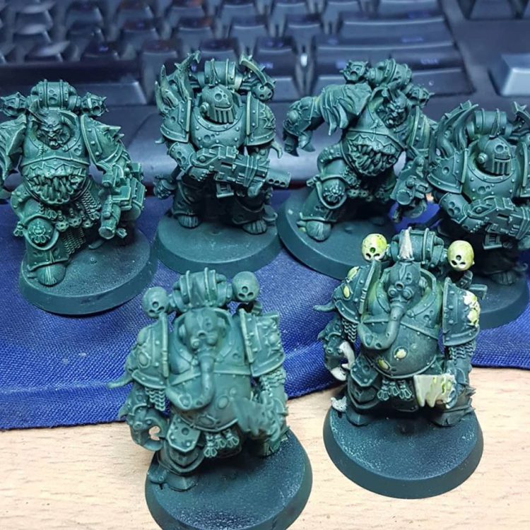 Easy Build Plague Marines