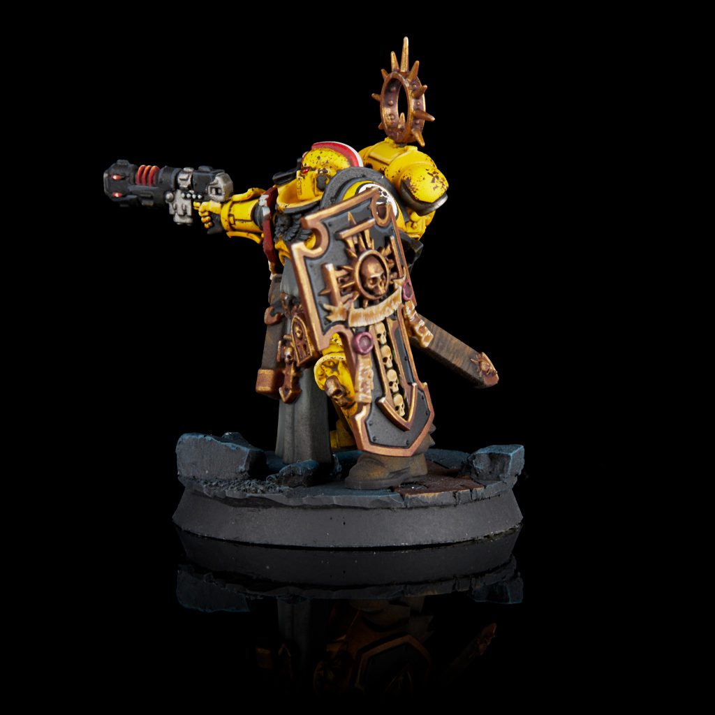 Imperial Fists Primaris Lieutenant