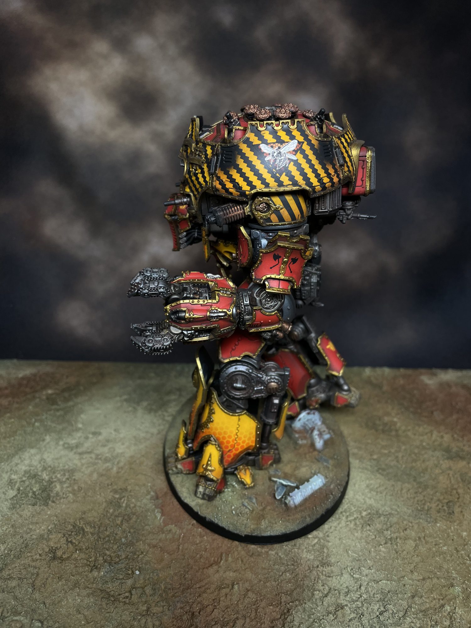 Legio Ignatum Warmaster Iconoclast TItan for Adeptus Titanicus - Credit: Colin Ward