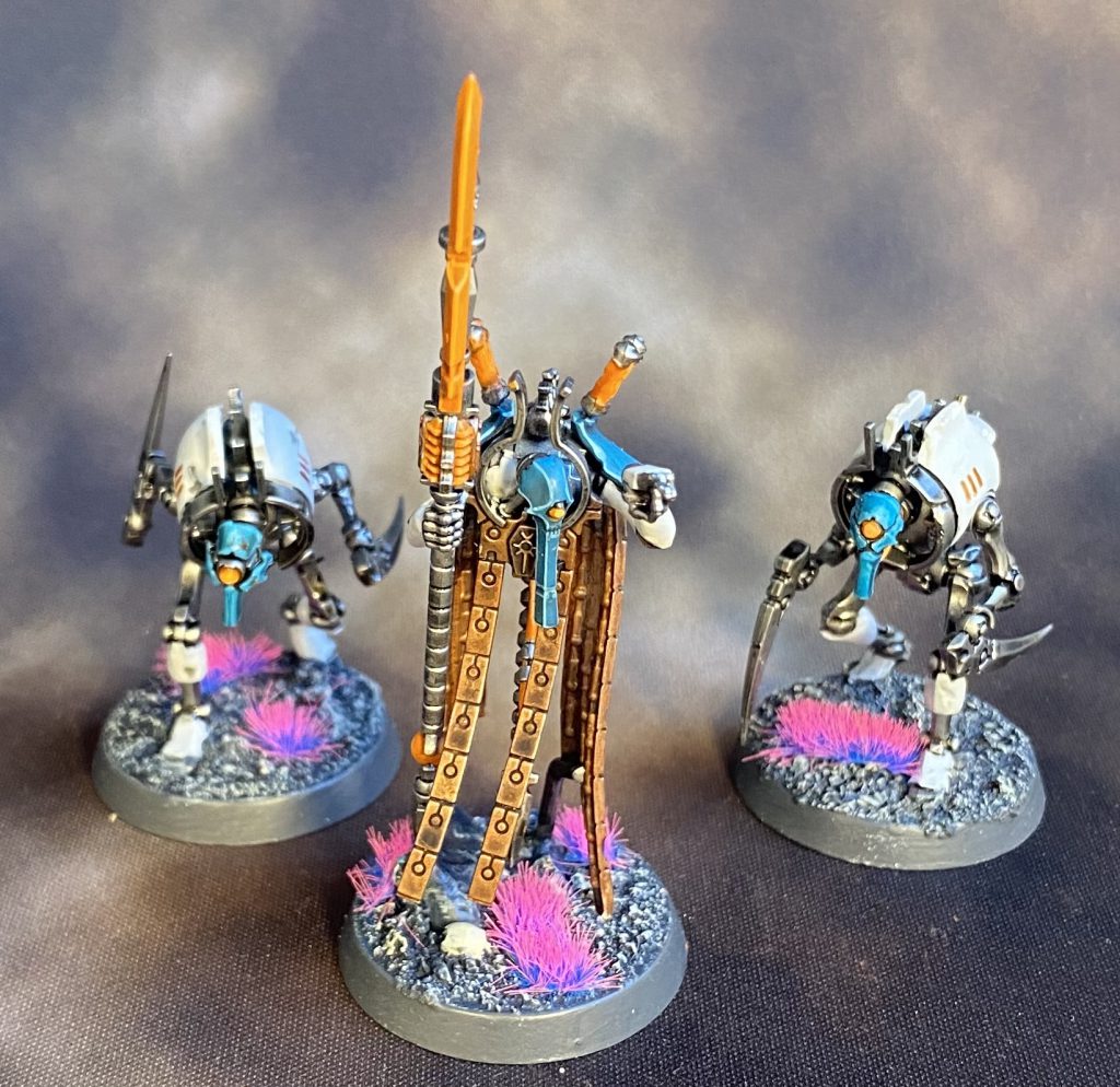 Necron Plasmancer and Crypto Thralls. Credit: Magos Sockbert