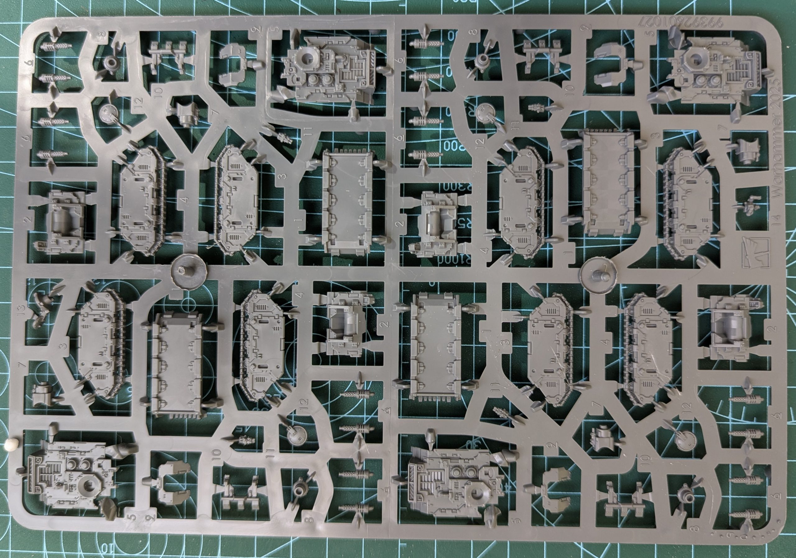 Legions Imperialis Vindicator Sprue - credit Thundercloud