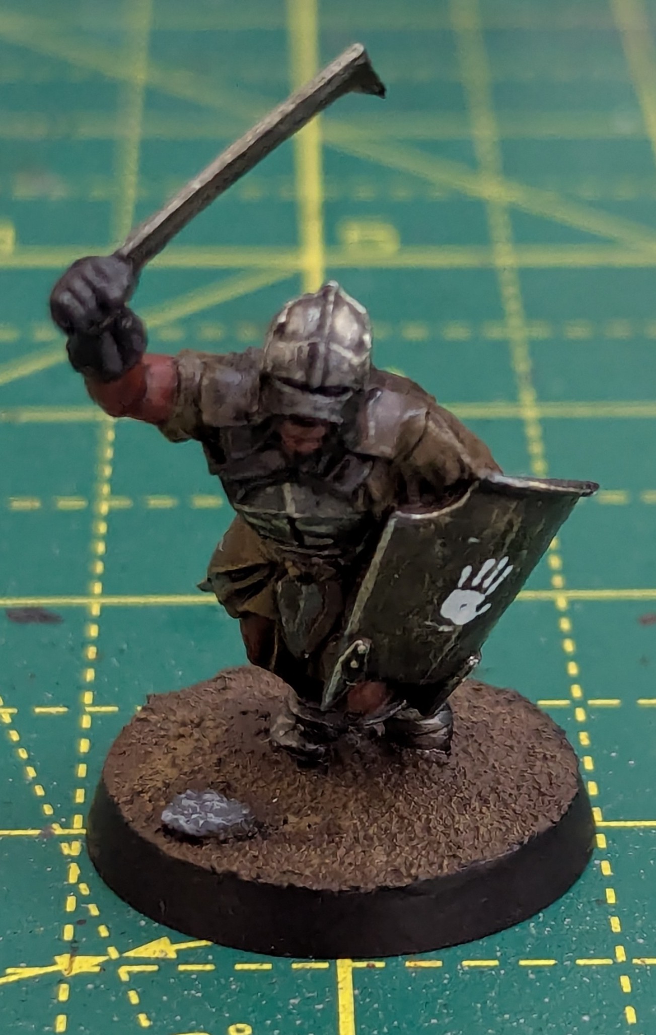 Uruk Hai Scout painted to tabletop standard - credit Thundercloud