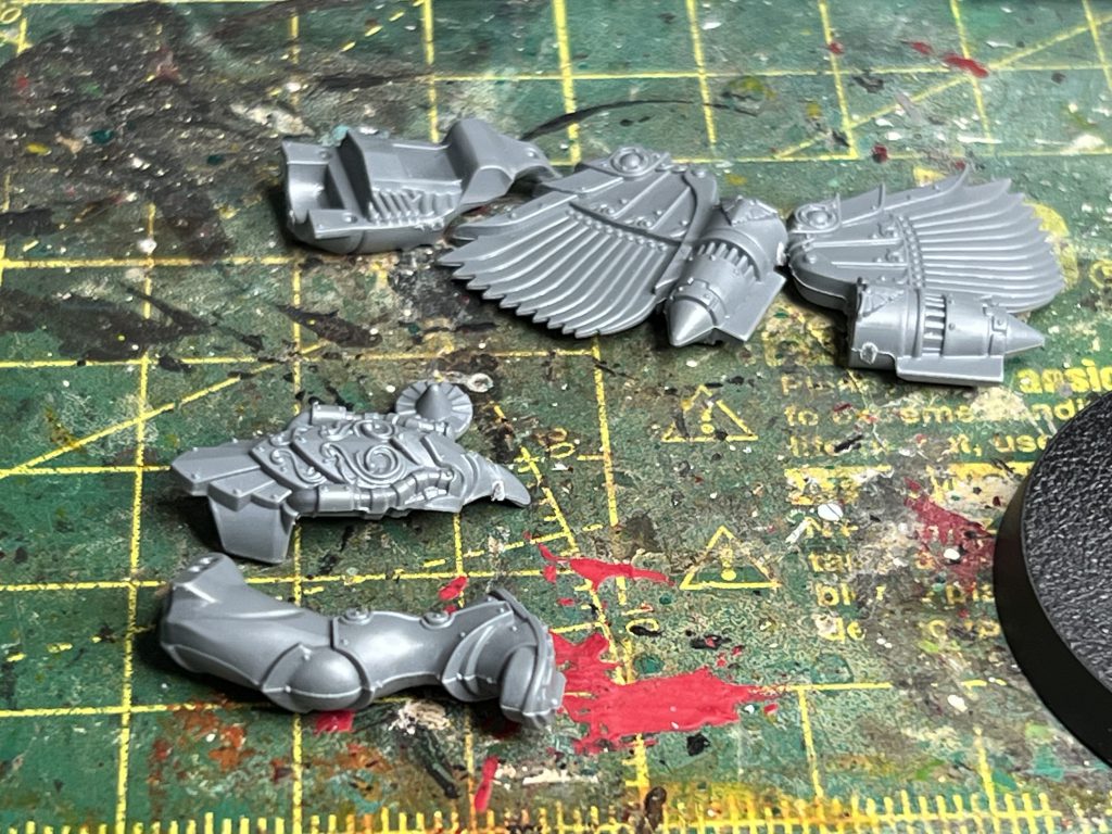 Venatarii mould lines