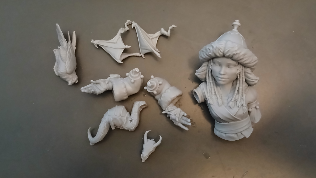 A Brush With Greatness 6: Kuri - Skin and Working With Resin