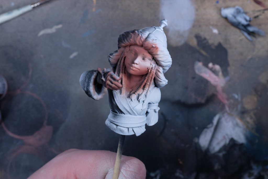 A Brush With Greatness 6: Kuri - Skin and Working With Resin